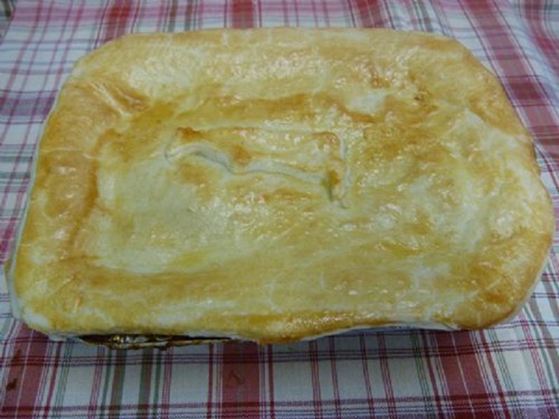 Medium Steak and Kidney Pie